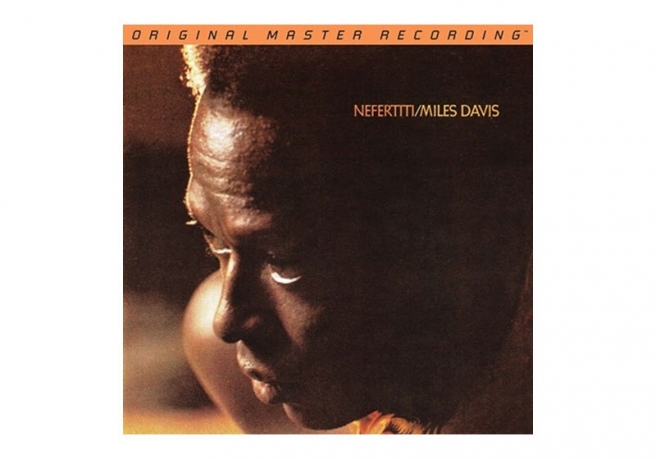 Miles_Davis_Nefertiti