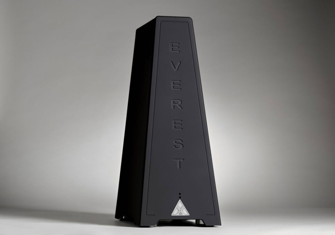 Everest_X_Black